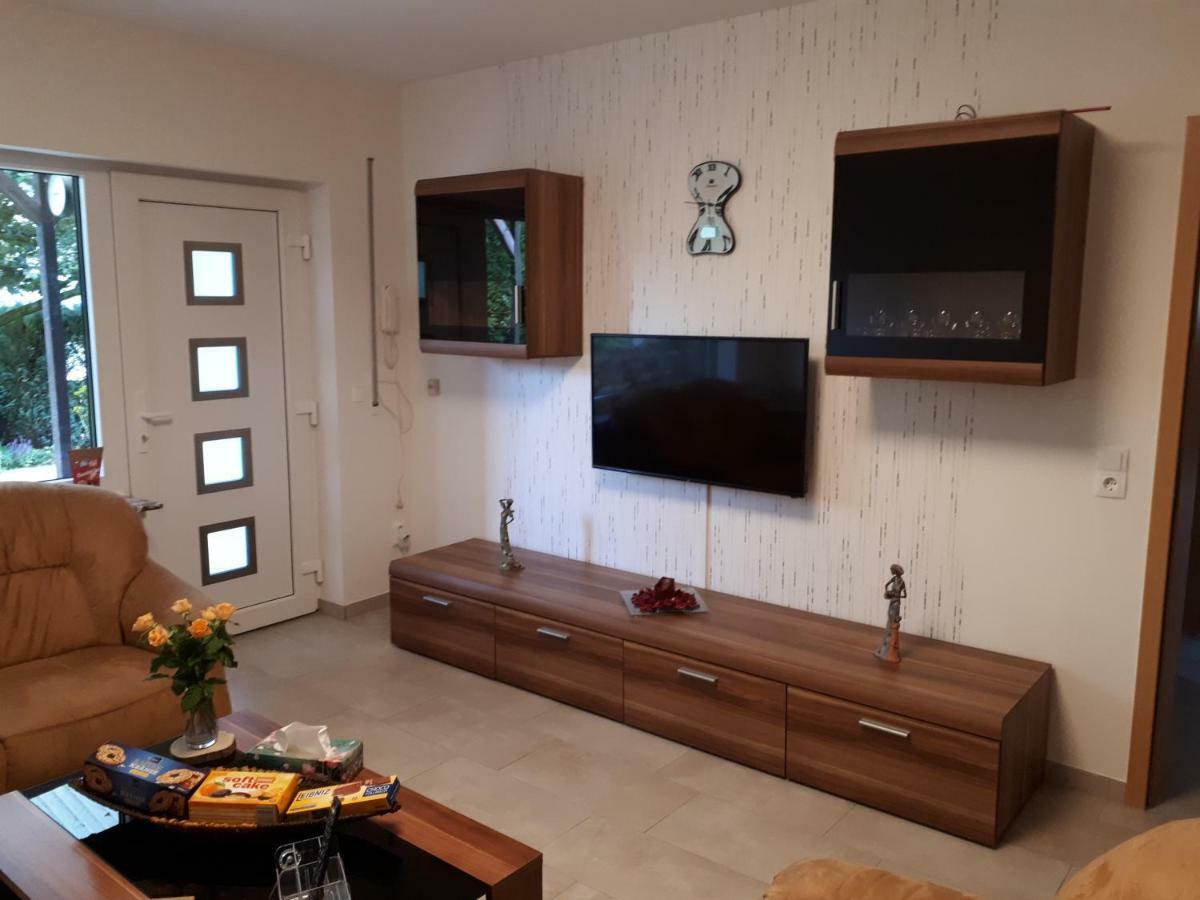 Allendorf  Ferienwohnung Am Sorpesee מראה חיצוני תמונה